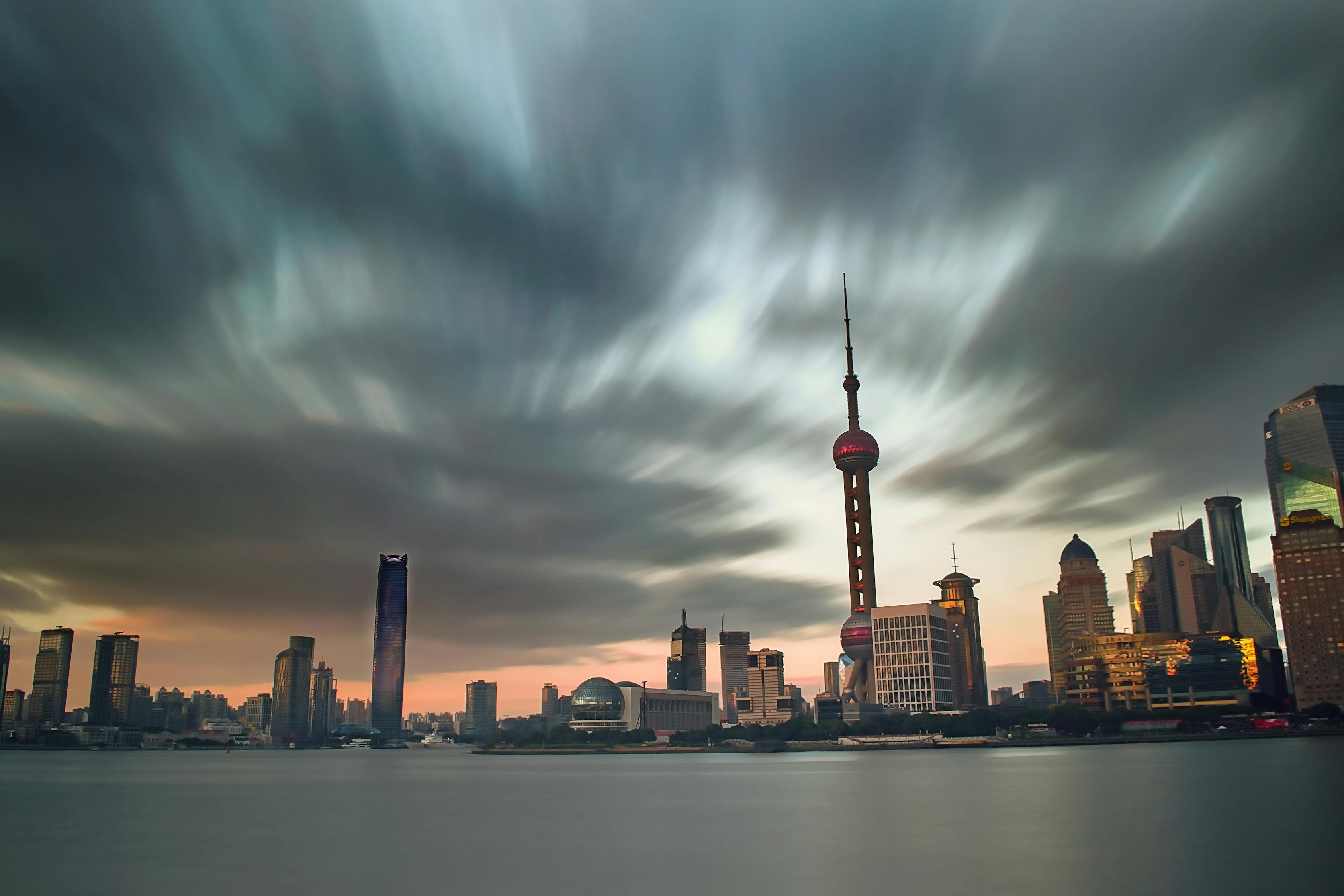 翡翠市场行情概览，繁荣背后的趋势与挑战分析