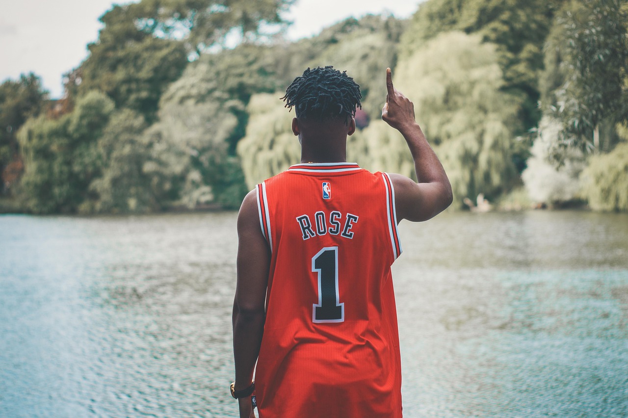 NBA篮球盛宴揭秘，一场比赛的精彩时间解析