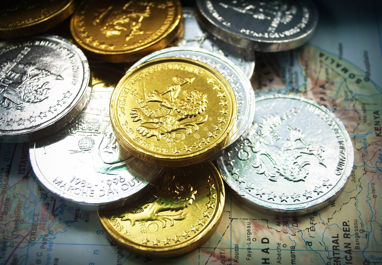 国际黄金价格波动解析，价格影响因素与实时金价查询