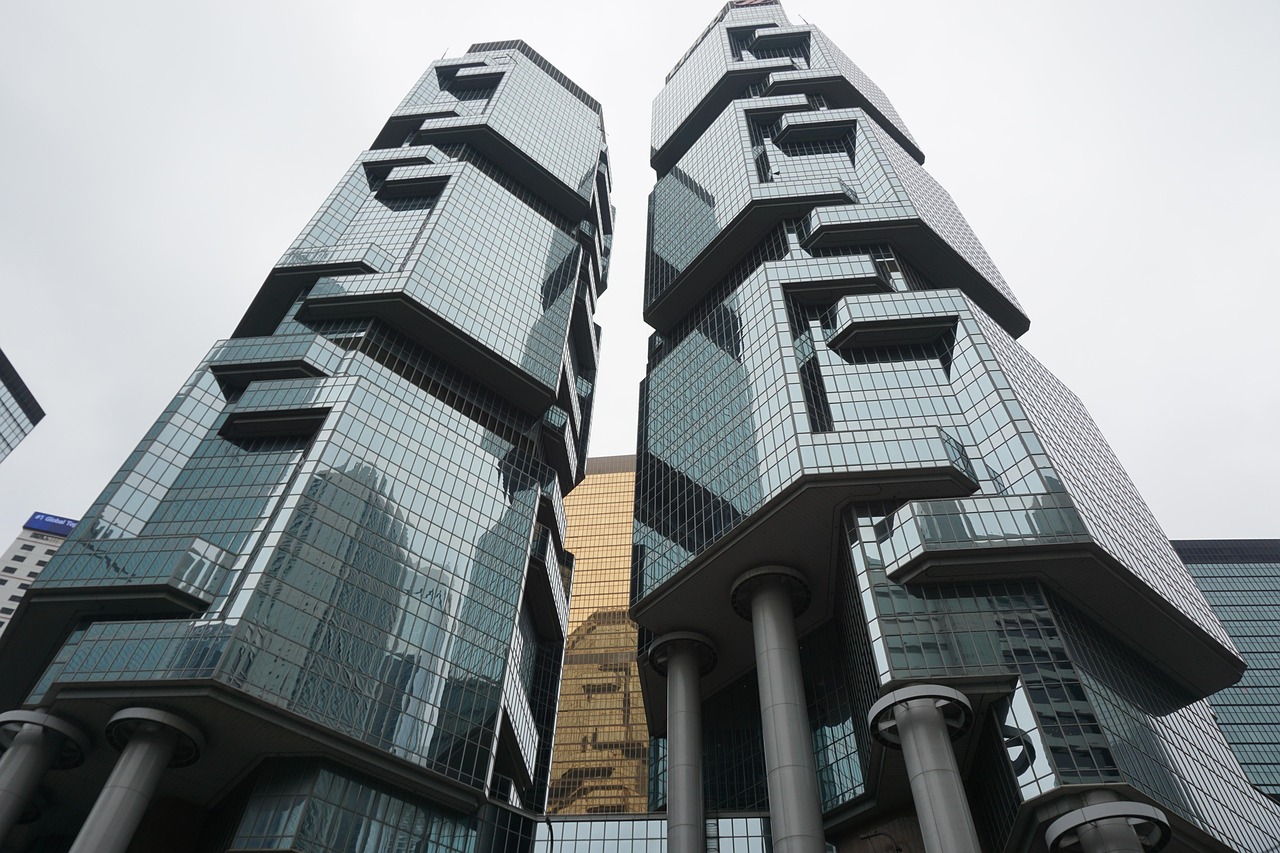 卓创资讯，上市公司的探索之路与深度洞察