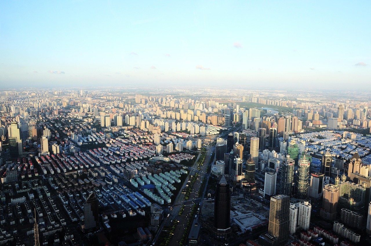 最新城投调控政策重塑城市投资与建设新格局