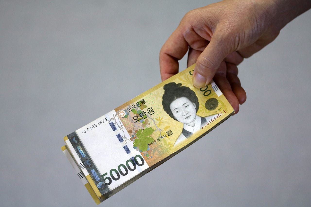 最新民间借贷司法解释及其解读与影响分析
